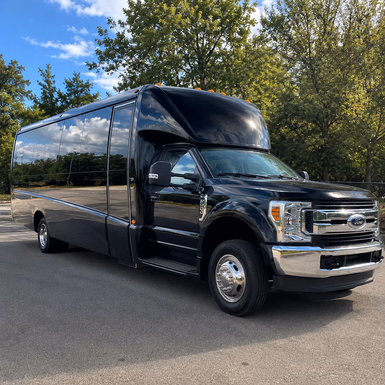 minibuses and sprinter vans to oakland and berkeley concert venues
