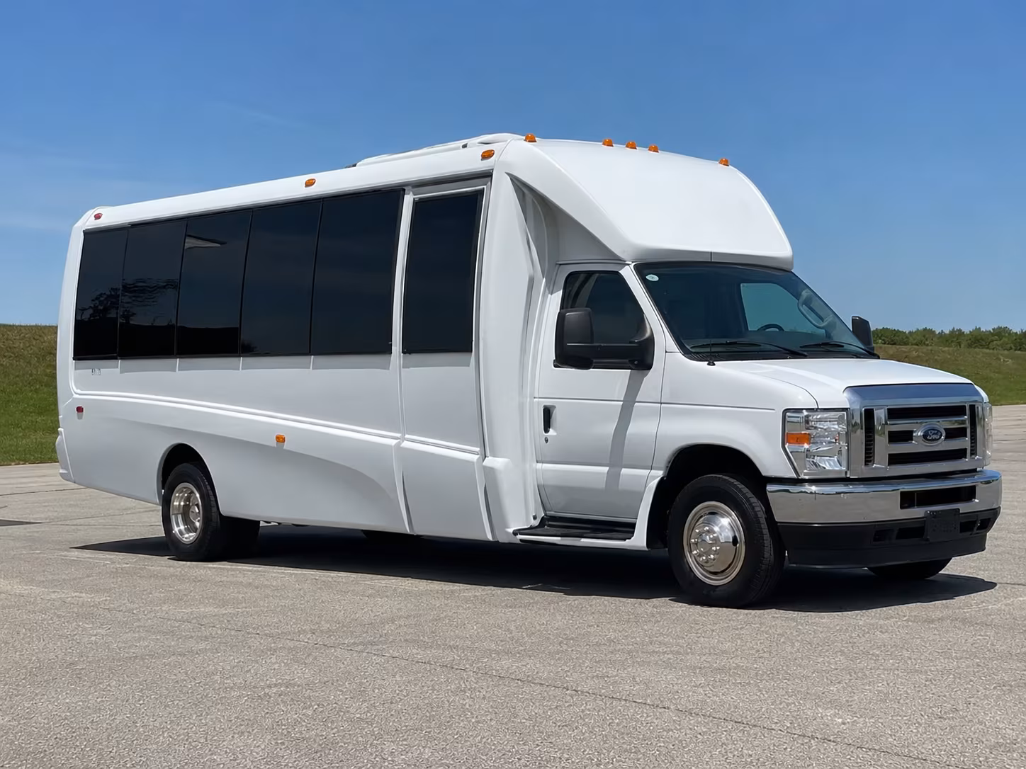 party bus rentals for san ramon proms at california high and monte vista