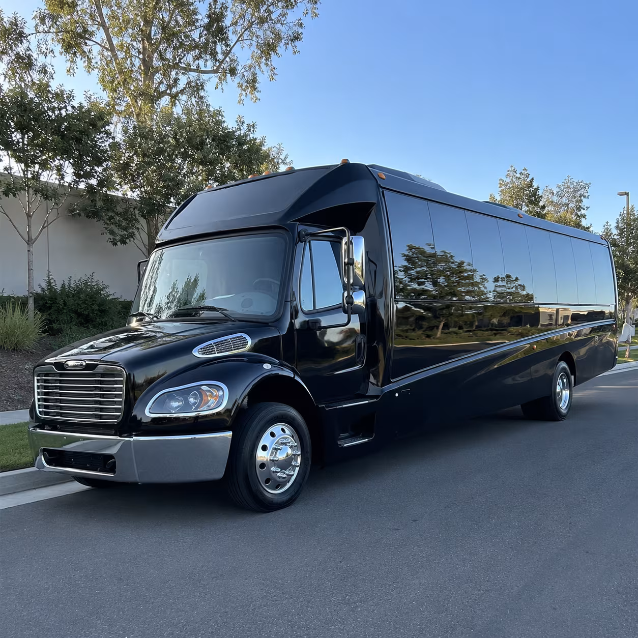 secure transportation for your next airport transfer 3