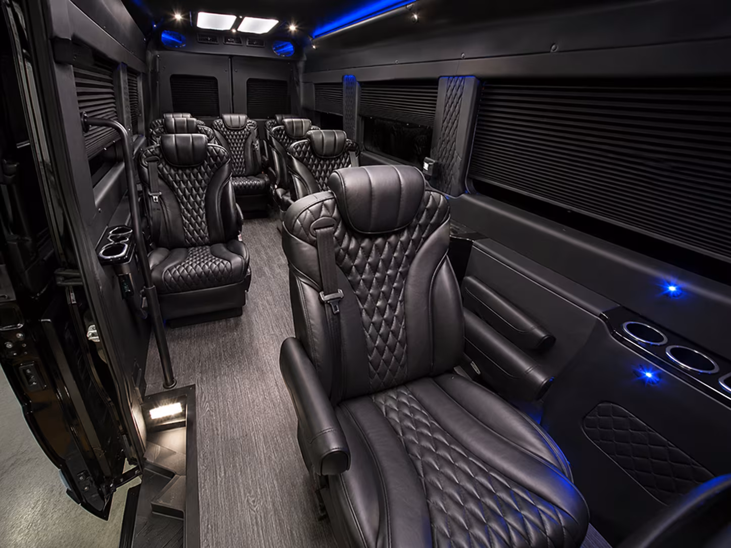 secure transportation for your next airport transfer 5