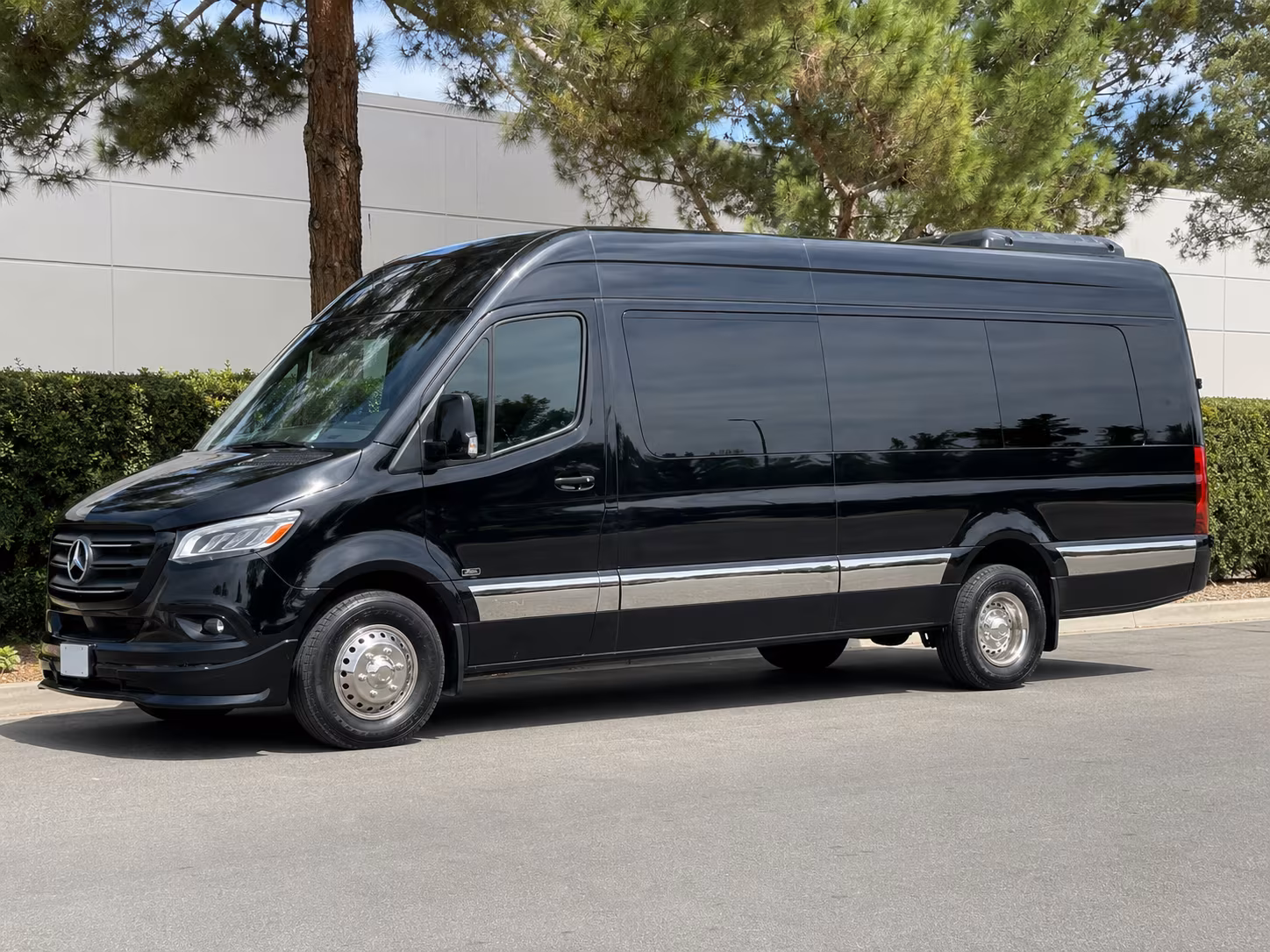 secure transportation for your next bachelor or bachelorette party 2